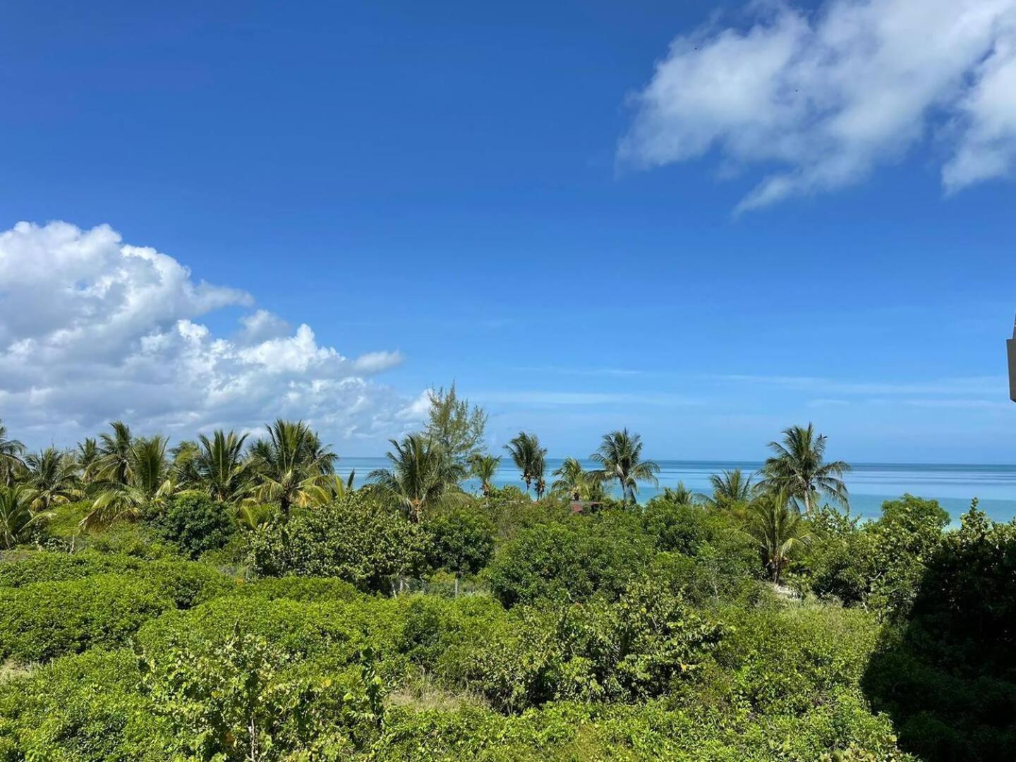 Hermoso Departamento Con Vista Al Mar Остров Холбокс Экстерьер фото